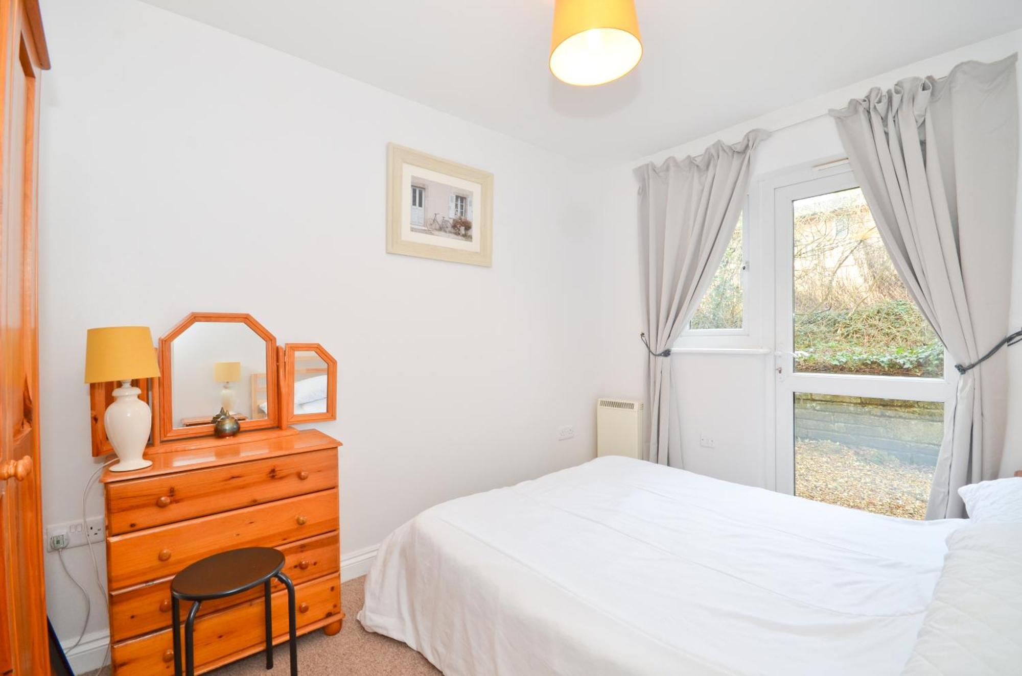 우튼브리지 Whippingham, Creek Gardens - Isle Of Wight 아파트 외부 사진